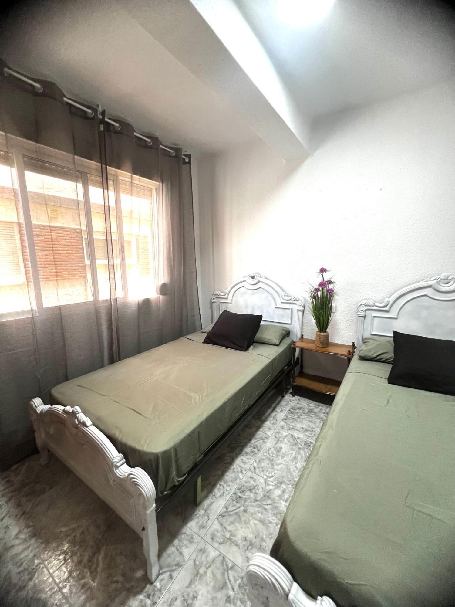 Apartamento 3 Habitaciones En Torre Del Mar A 50 Metros De La Playa Екстер'єр фото
